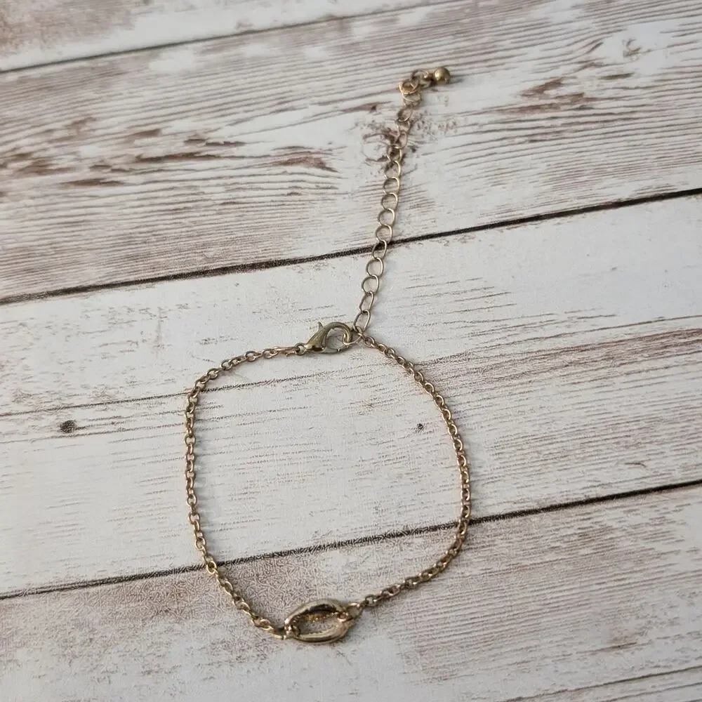 Large Bracelet or Anklet - 7" - 9 & 7/8" Gold Tone Shell Charm - Heavy Tarnish